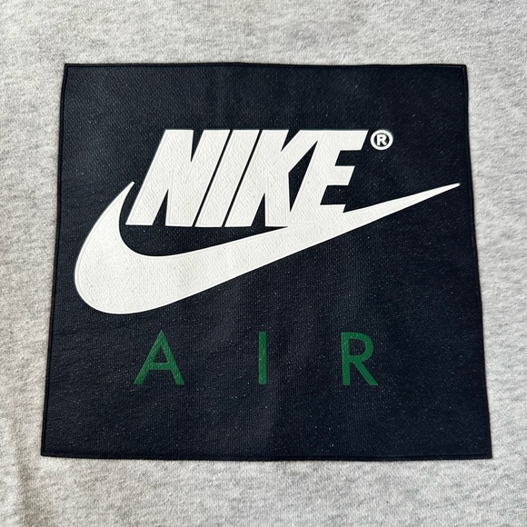 RARE Nike Colorblock Crewneck - Picture 3 of 4